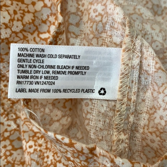 Short Sleeve Puff Sleeve Top W: Ruffle Edge Accent Floral Print Sz SML NEW! FIRM - Picture 5 of 5